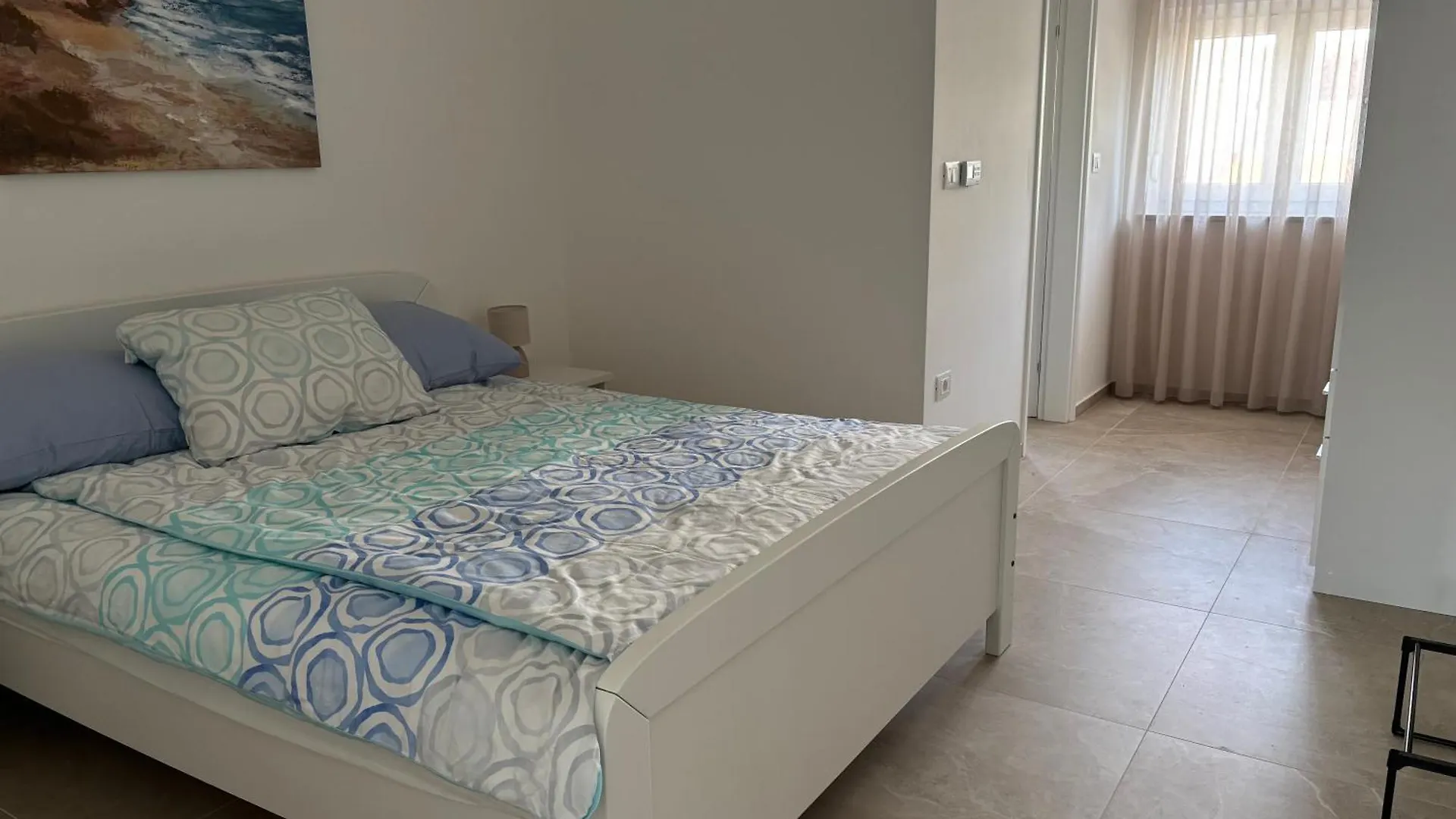 Apartment Deluxe 法扎纳